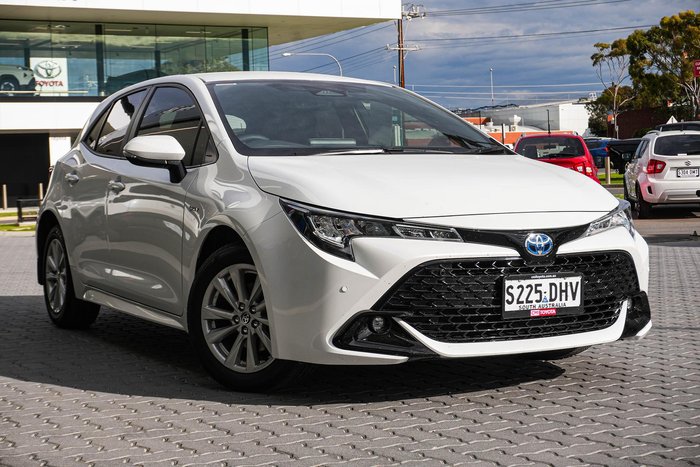 2025 Toyota Corolla SX Hybrid