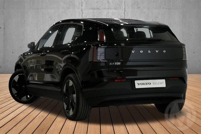 2024 Volvo EX30 Single Motor Extended Range Ultra