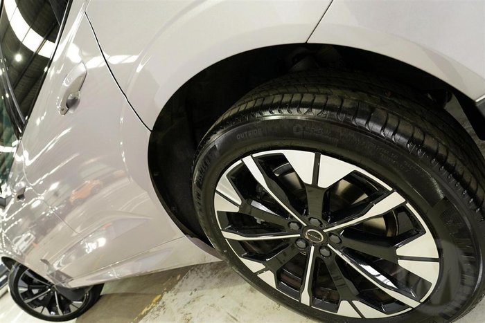 2025 Volvo XC60 Ultra B5 Dark