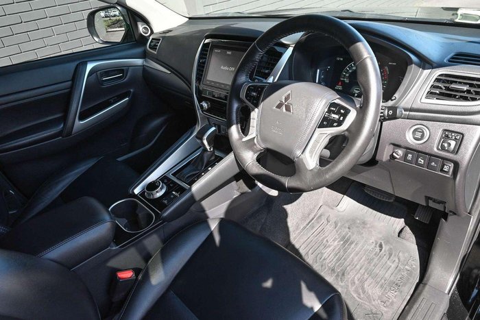 2023 Mitsubishi Pajero Sport GSR