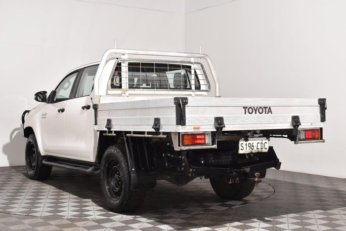 2019 Toyota Hilux SR