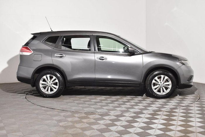2016 Nissan X-TRAIL ST