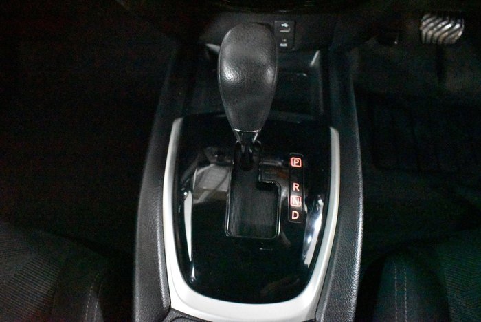 2016 Nissan X-TRAIL ST