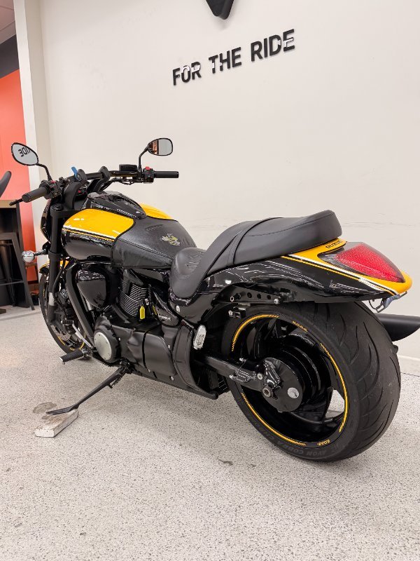 2013 Suzuki VZR 1800 BOULEVARD (M109R) Black
