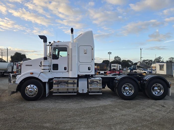 2014 Kenworth T400 Series