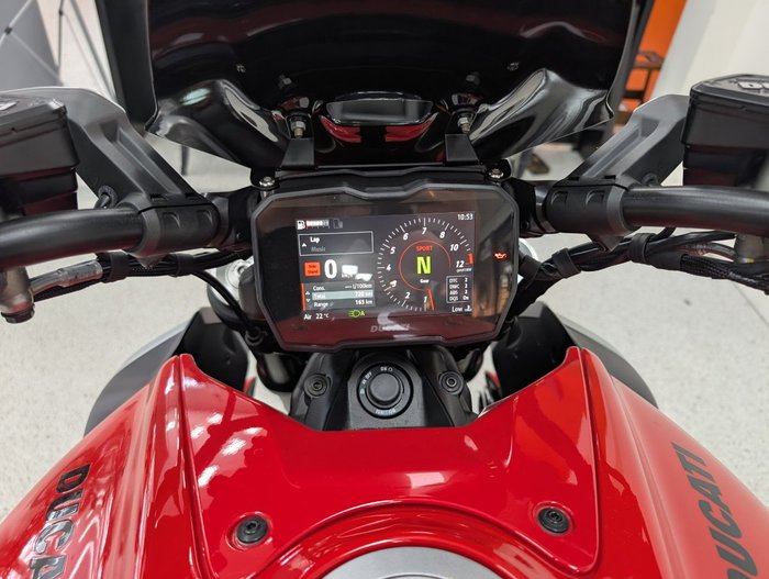 2023 DUCATI DIAVEL V4 Red