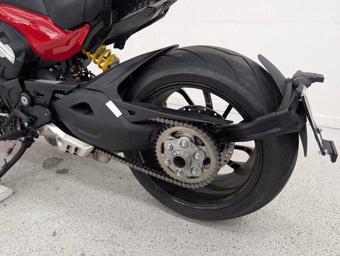 2023 DUCATI DIAVEL V4 Red