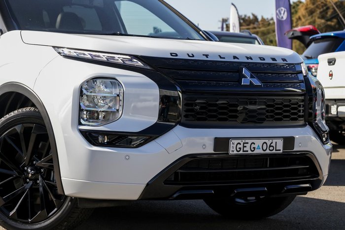 2024 Mitsubishi Outlander PHEV Exceed Tourer