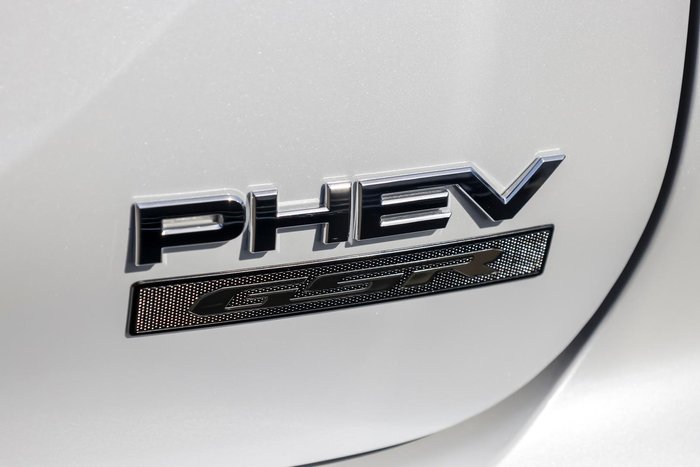 2024 Mitsubishi Outlander PHEV Exceed Tourer