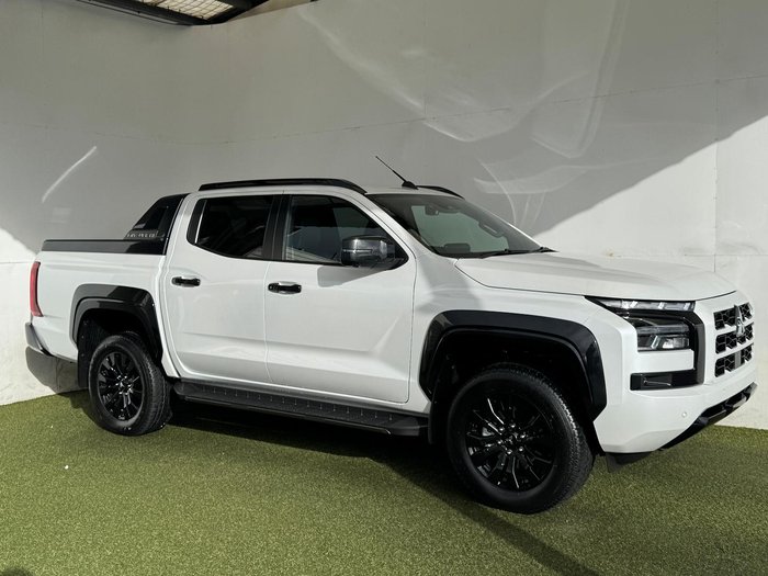 2026 Mitsubishi Triton GSR