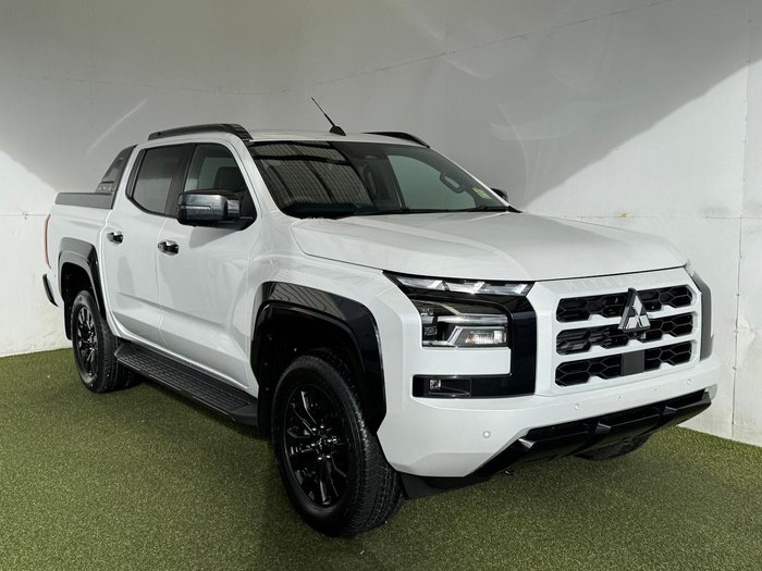 2026 Mitsubishi Triton GSR