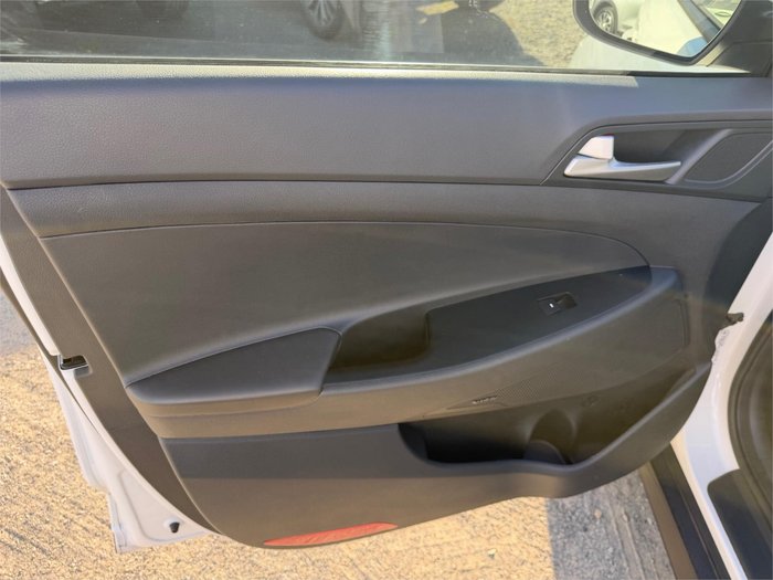 2019 HYUNDAI TUCSON ACTIVE X (2WD) BLACK INT