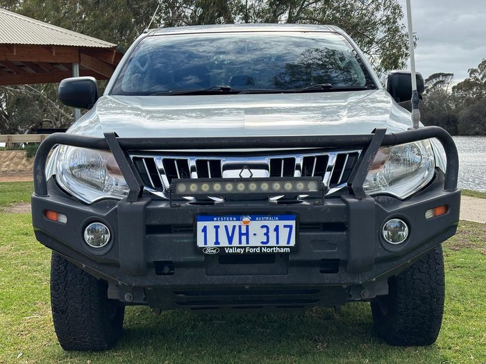 2015 Mitsubishi Triton GLX