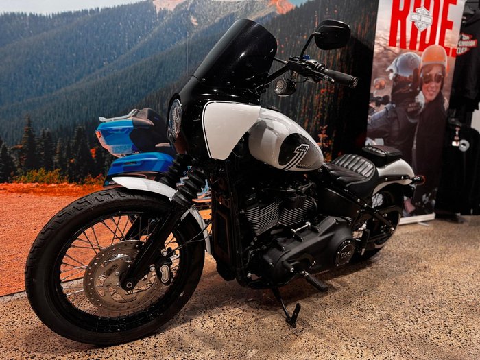2021 Harley-Davidson Street Bob 114 (FXBBS)