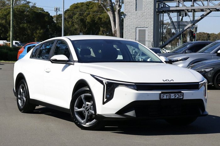 2025 Kia K4