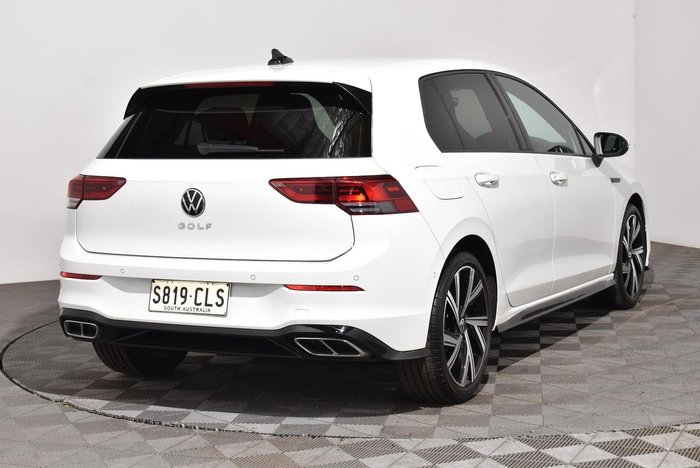 2022 Volkswagen Golf 110TSI R-Line