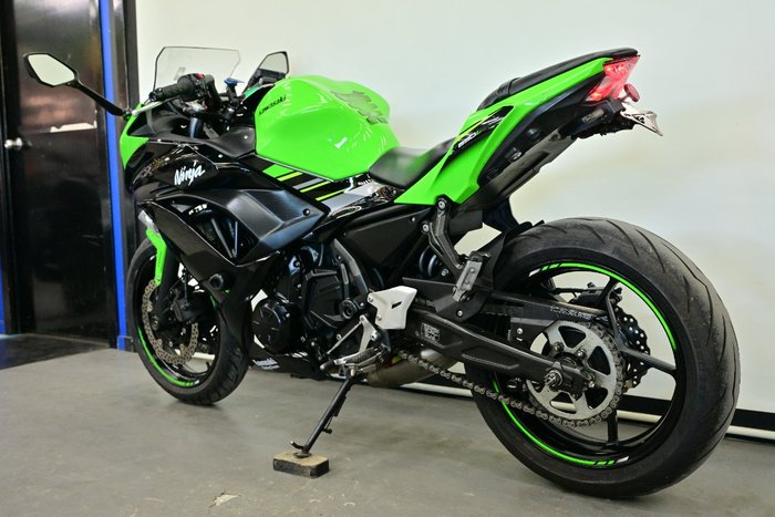 2018 Kawasaki NINJA 650L Green