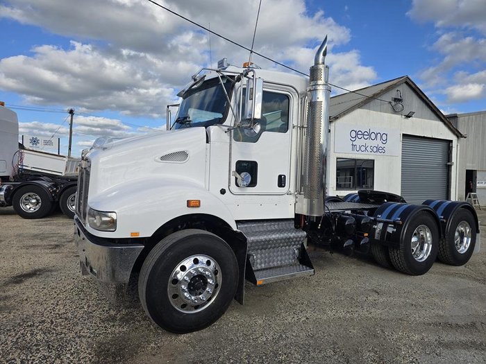 2015 Kenworth T300 Series