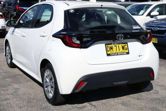 2025 Toyota Yaris Ascent Sport Hybrid