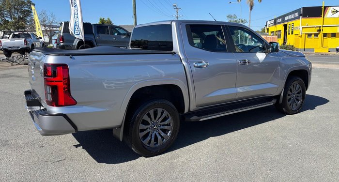 2025 Mitsubishi Triton GLS