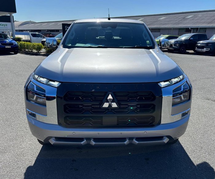 2025 Mitsubishi Triton GLS