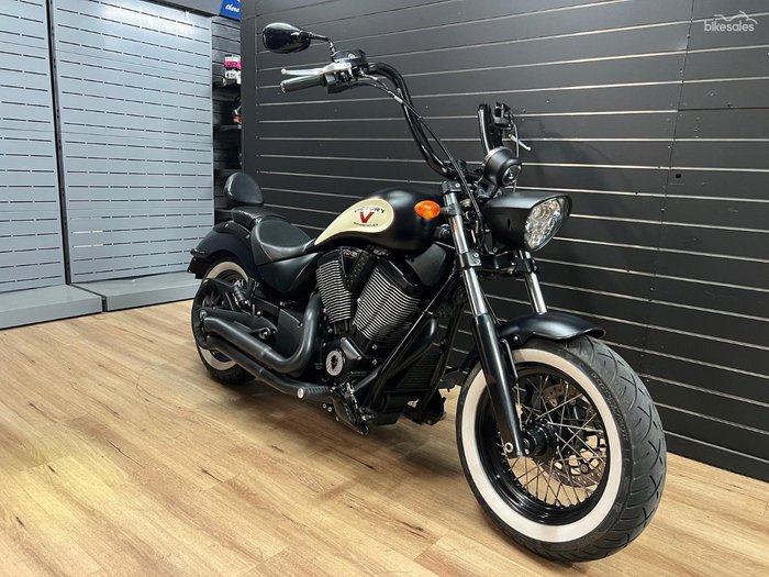 2012 VICTORY HIGHBALL Black