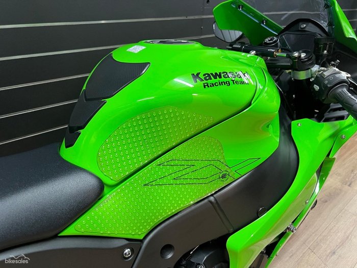 2021 Kawasaki NINJA ZX-10RR Green
