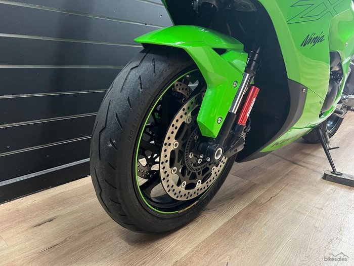 2021 Kawasaki NINJA ZX-10RR Green