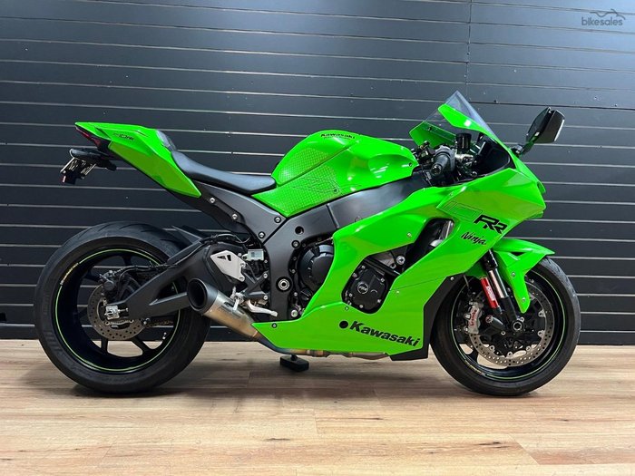 2021 Kawasaki NINJA ZX-10RR Green