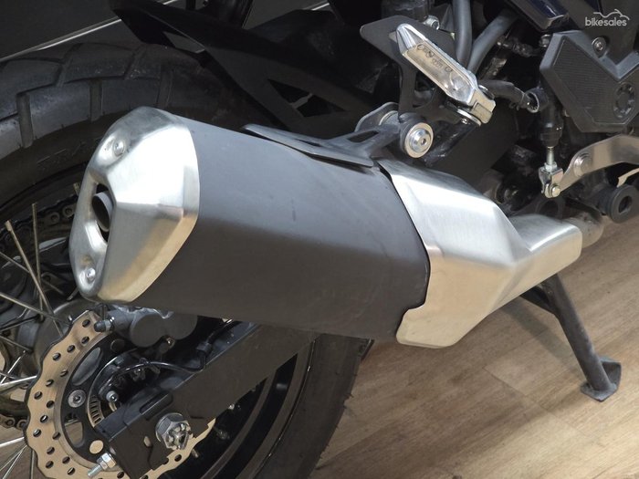2025 Kawasaki VERSYS-X 300 White