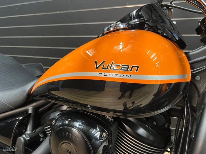 2021 Kawasaki VULCAN 900 (VN900) CUSTOM Black