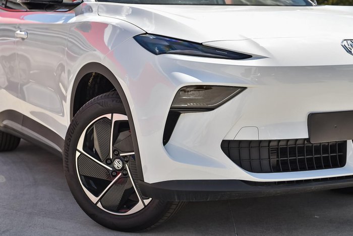 2026 MG MGS5 EV Essence 62
