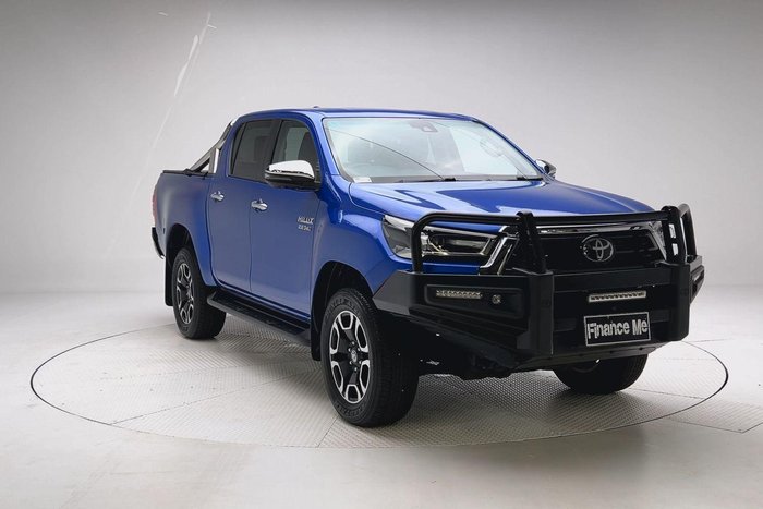 2023 Toyota Hilux SR5