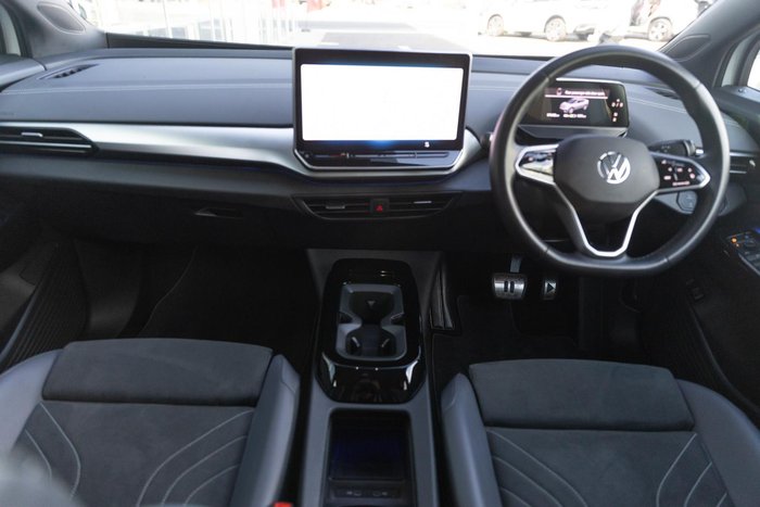 2025 Volkswagen ID.5 Pro