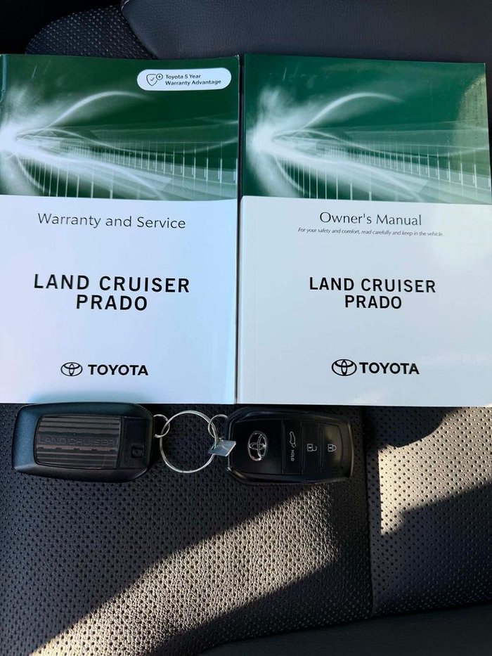 2024 Toyota Landcruiser Prado VX