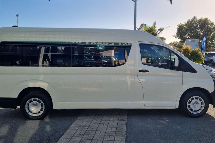2021 Toyota Hiace Commuter