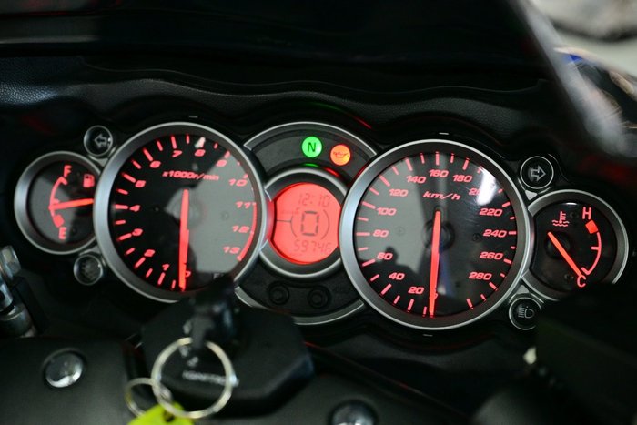 2012 Suzuki GSX1300RZ (HAYABUSA) Maroon