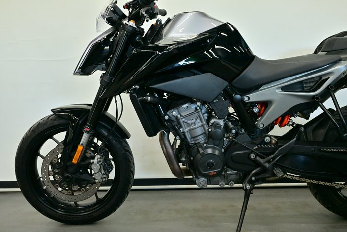 2019 Ktm 790 DUKE SILVER