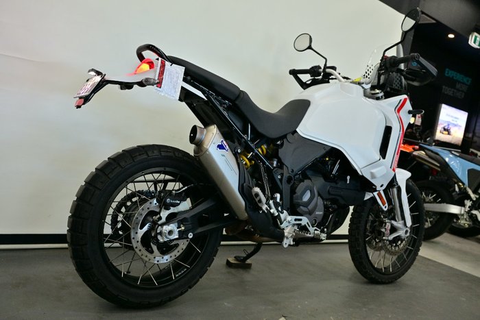 2022 DUCATI DESERTX