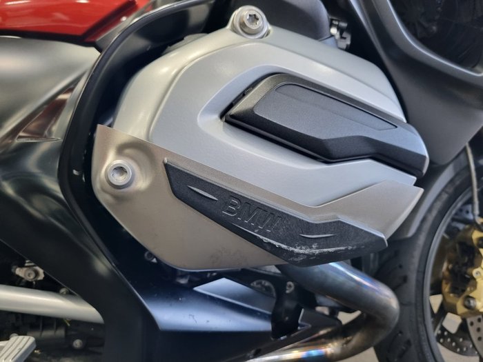 2018 BMW Motorrad R1200 RT Red