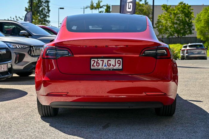 2022 Tesla Model 3 Rear-Wheel Drive