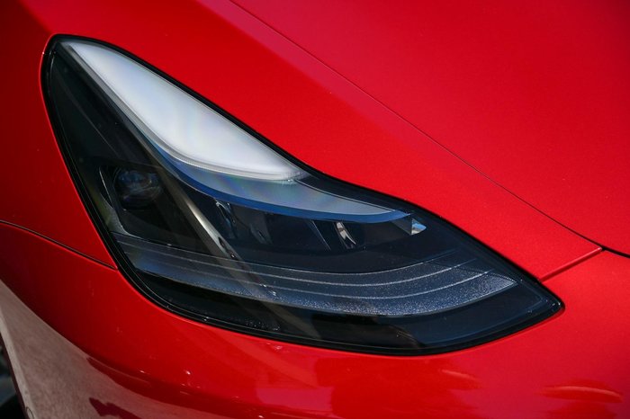 2022 Tesla Model 3 Rear-Wheel Drive