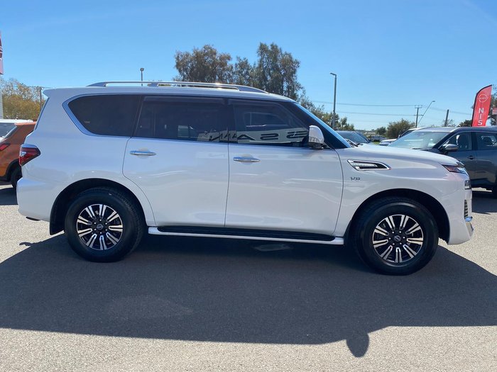 2022 Nissan Patrol Ti-L