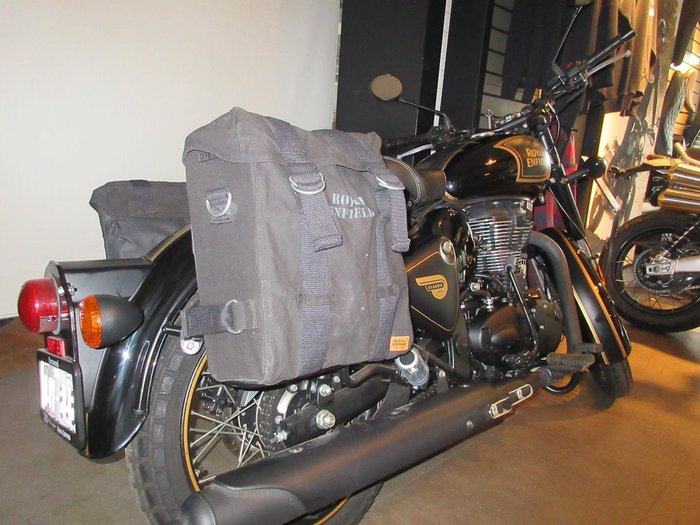2021 Royal Enfield Classic 500 Tribute Black
