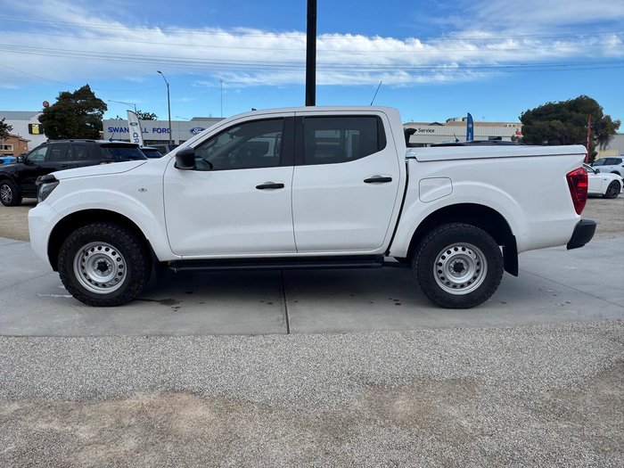 2023 Nissan Navara SL