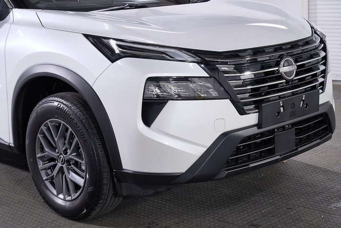 2026 Nissan X-TRAIL ST