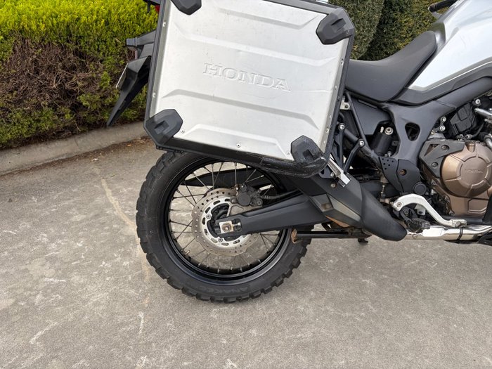 2016 Honda CRF1000L AFRICA TWIN Silver