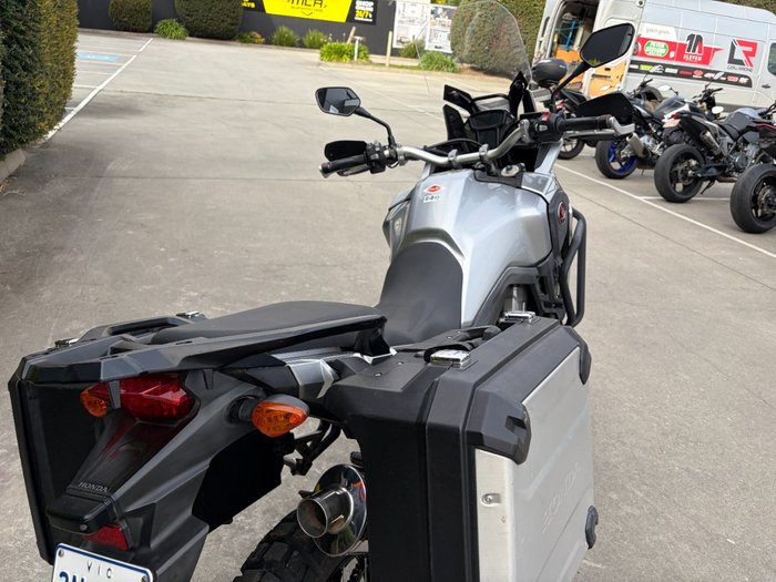 2016 Honda CRF1000L AFRICA TWIN Silver
