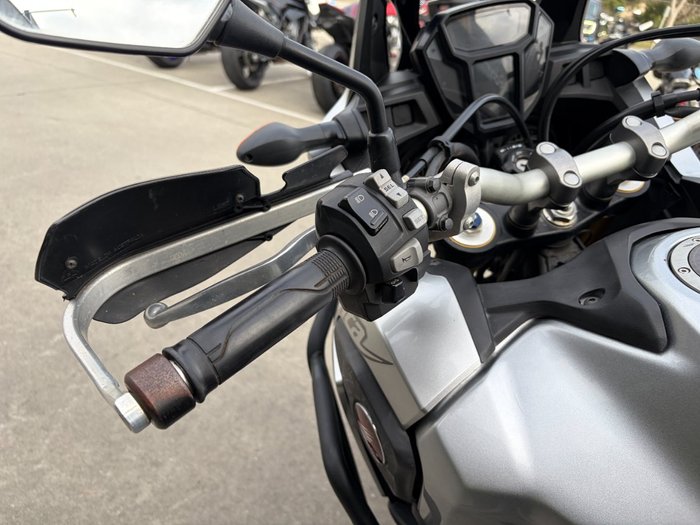 2016 Honda CRF1000L AFRICA TWIN Silver