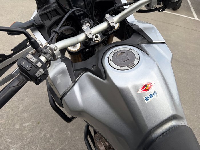 2016 Honda CRF1000L AFRICA TWIN Silver